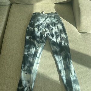 Lululemon joggers